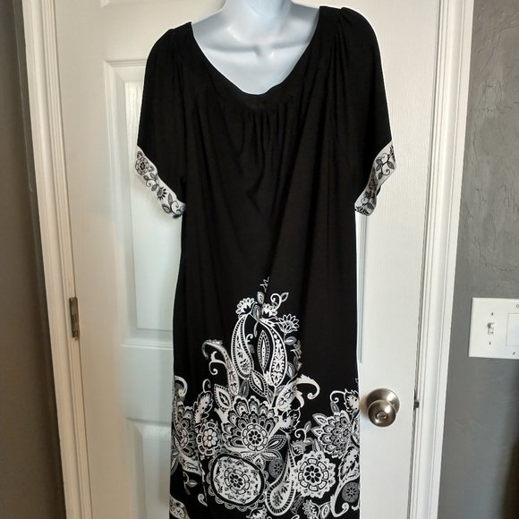 Cato Dresses & Skirts - Cato Dress